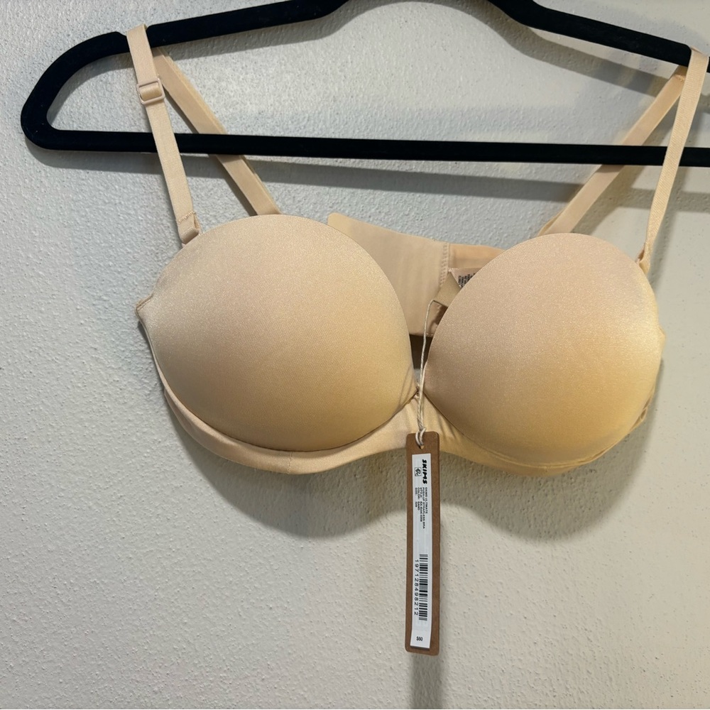Skims ultimate push-up strapless 32B multiple way with straps NWT color sand bra